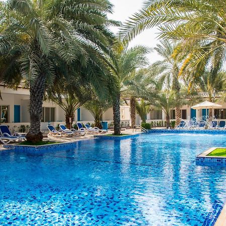 Fujairah Hotel & Resort Extérieur photo