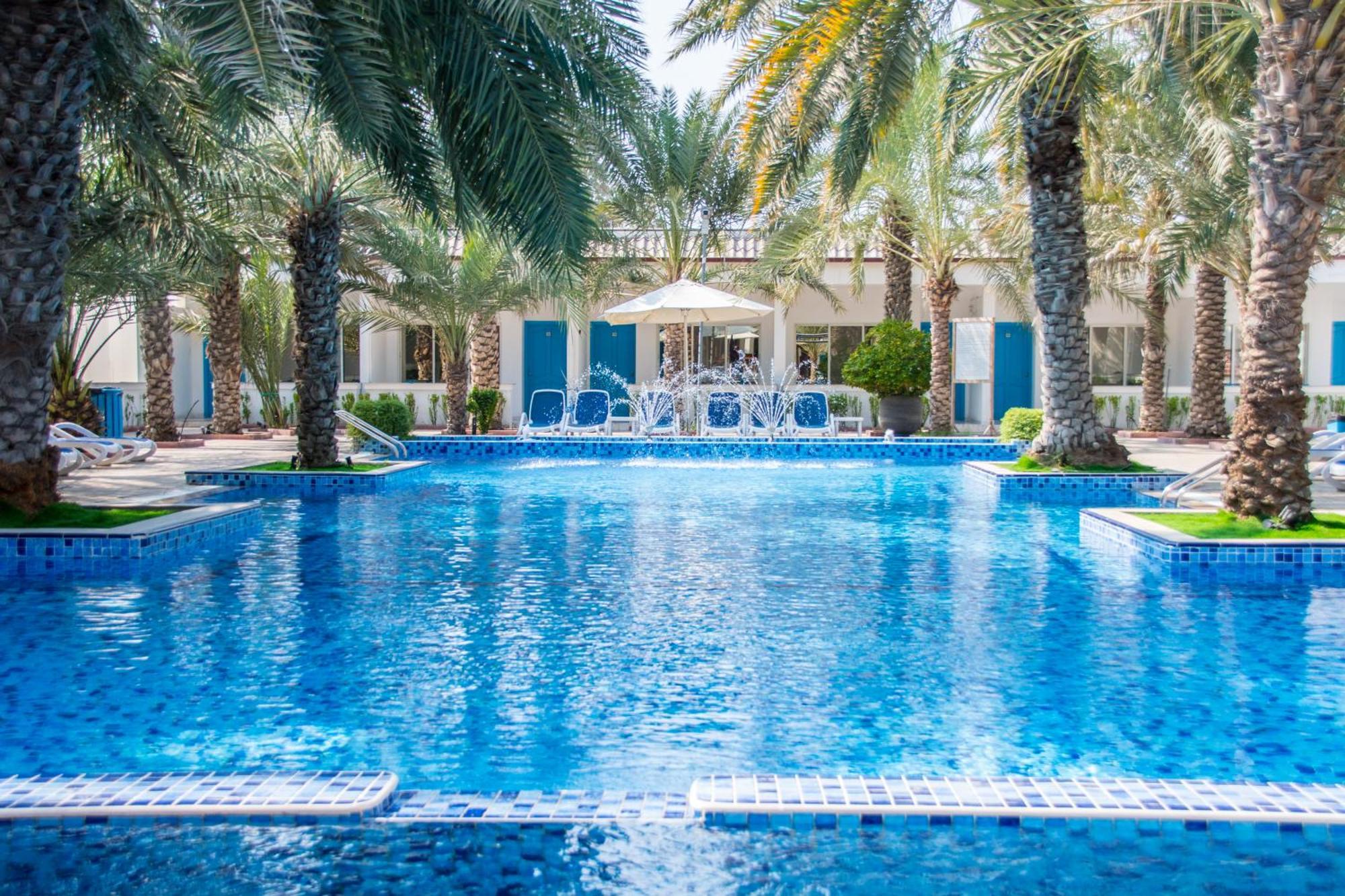 Fujairah Hotel & Resort Extérieur photo